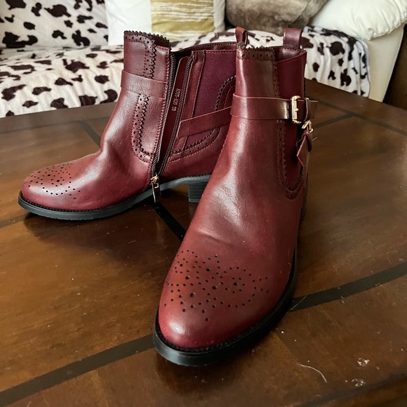 Brand new leather boots! Size 7 - Picture 3 of 4